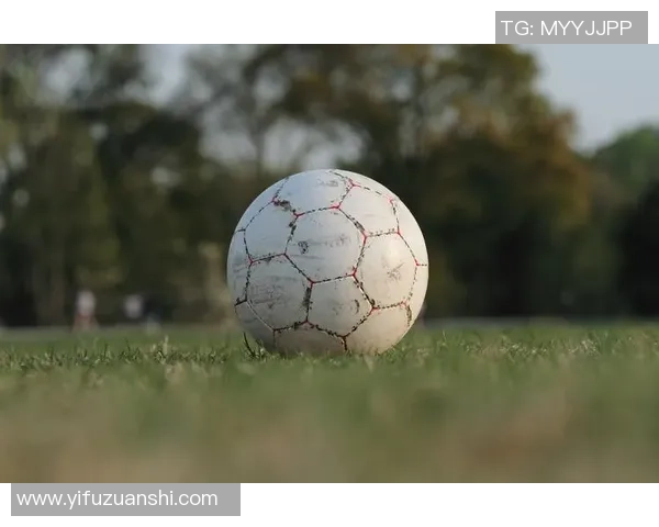 天下足球网下载全新体验尽享精彩赛事直播和足球资讯服务